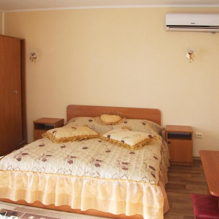 Admiral Hotel Szkadovszk Kültér fotó