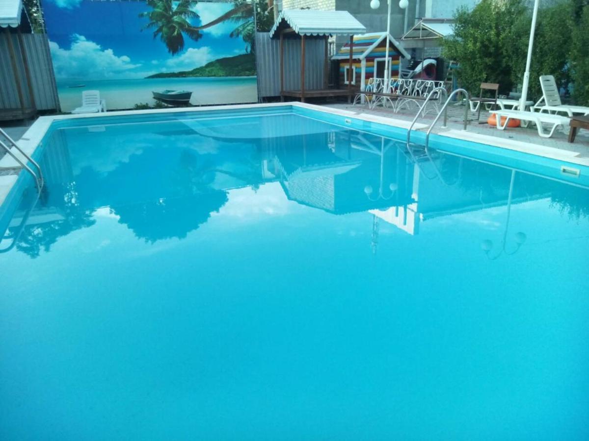 Admiral Hotel Szkadovszk Kültér fotó