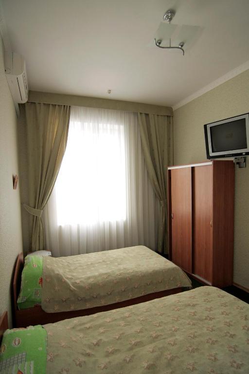 Admiral Hotel Szkadovszk Szoba fotó