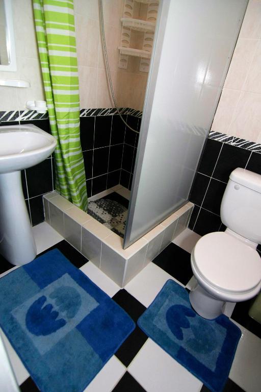 Admiral Hotel Szkadovszk Szoba fotó