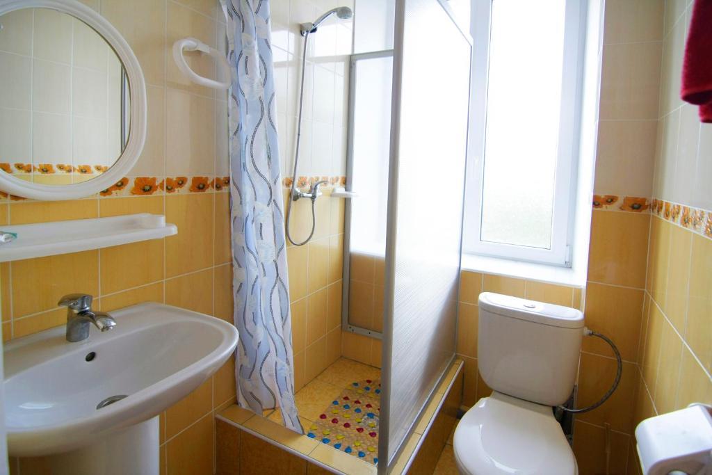 Admiral Hotel Szkadovszk Szoba fotó
