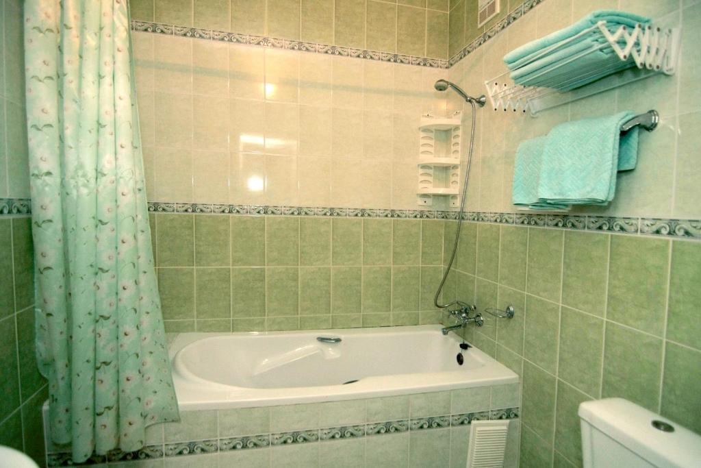 Admiral Hotel Szkadovszk Szoba fotó