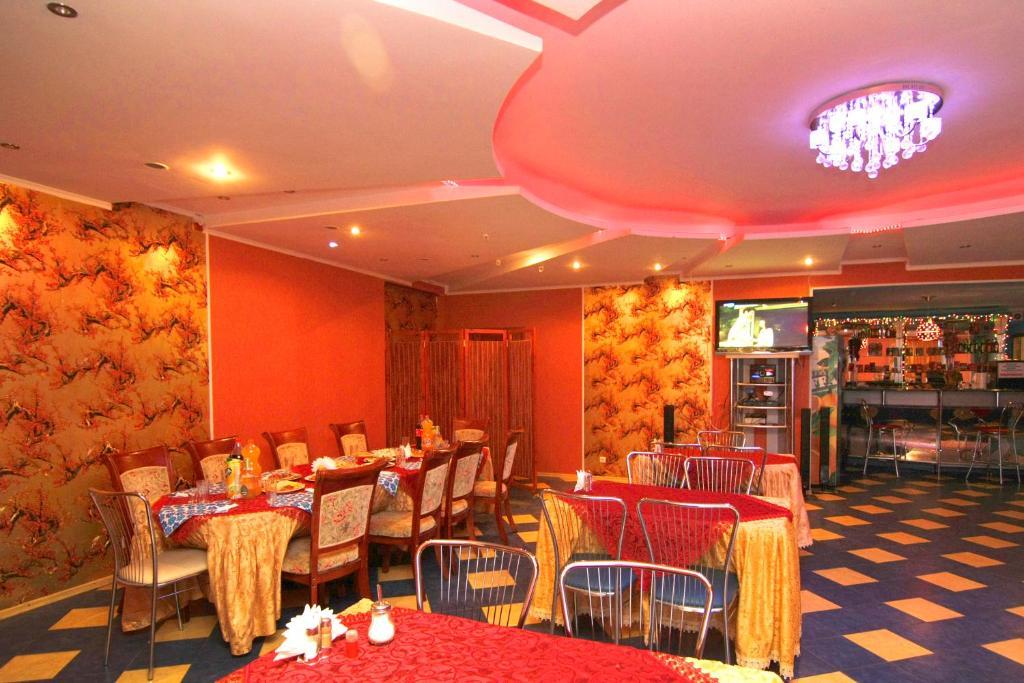 Admiral Hotel Szkadovszk Kültér fotó